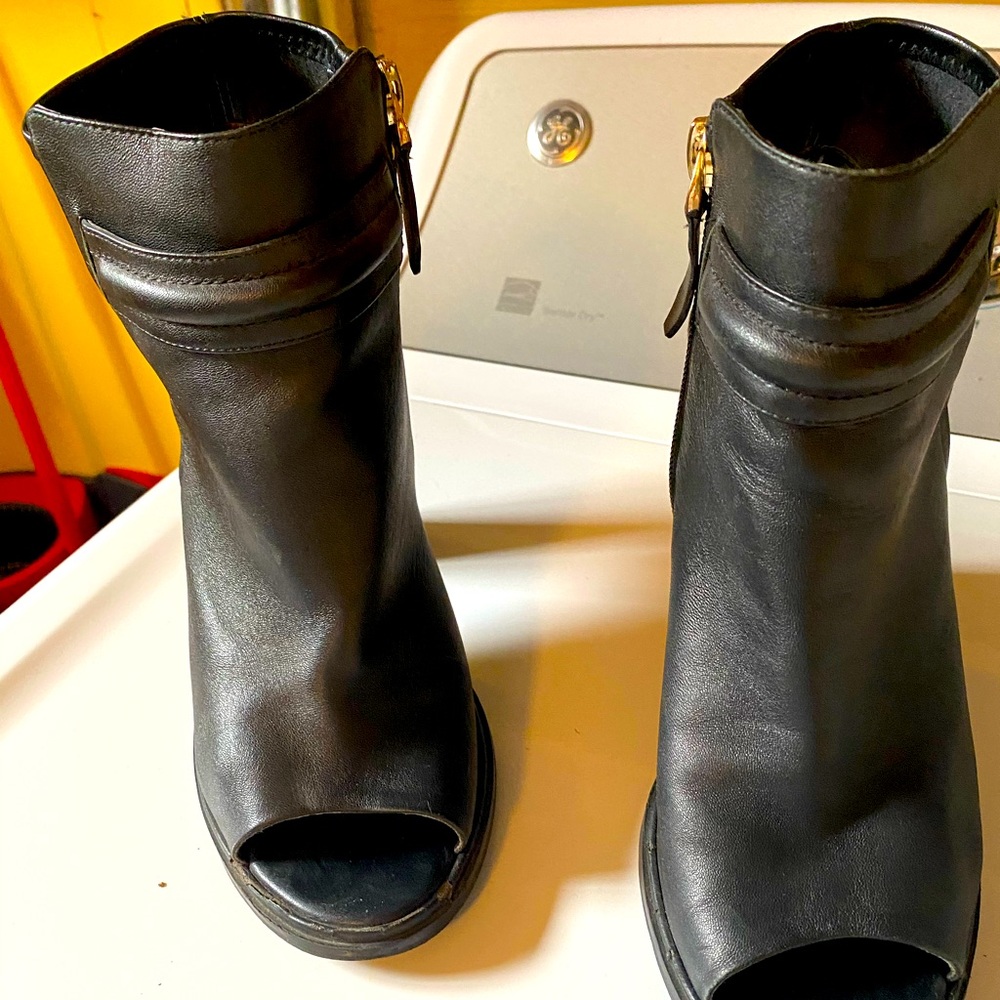 Ankle booties open toe leather